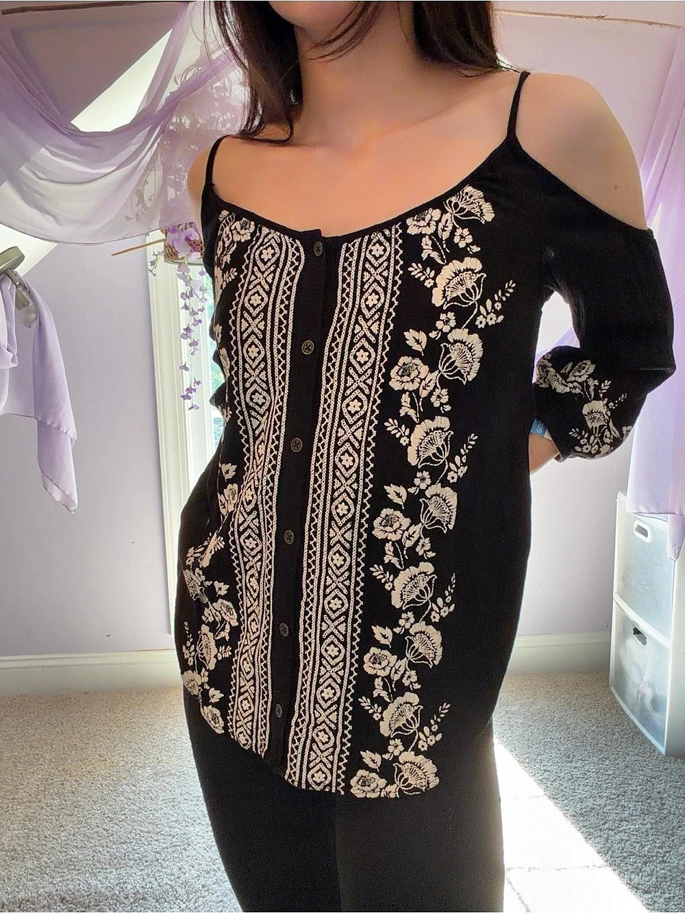 Xhilaration Black Cold-Shoulder Gauze Tunic Top with Embroidery Small - Picture 2 of 4